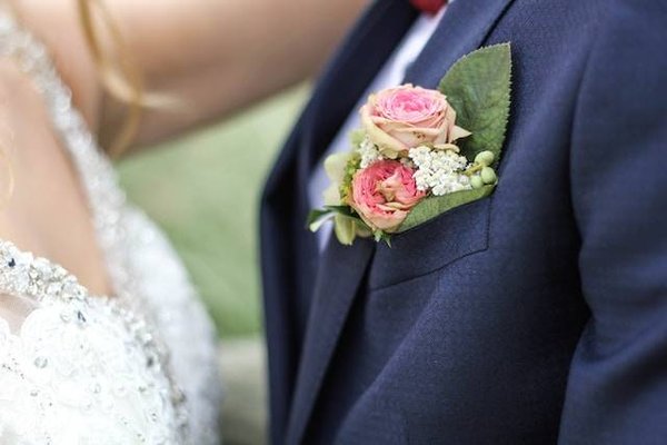 Quels sont les avantages et les inconvénients d'un mariage civil ou religieux ?